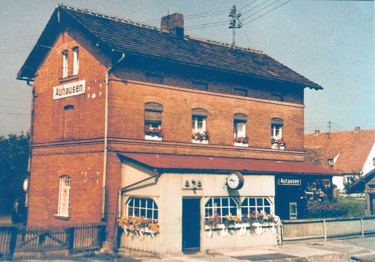 (c) R. Kaußler - Repro Archivbild - Bahnhof_Auhausen_17